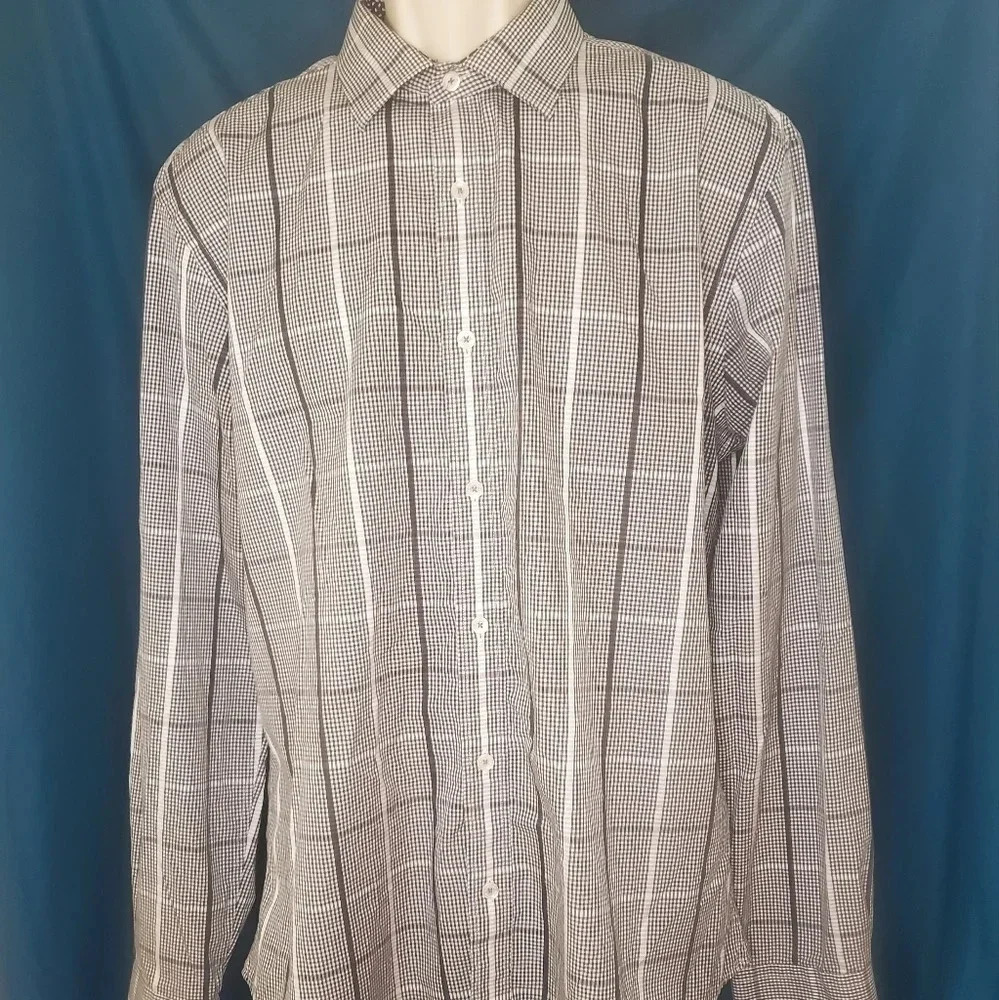 Bugatchi Shaped Fit Size L Grey with Dark Grey and White Stripes Dress‎ Shirt